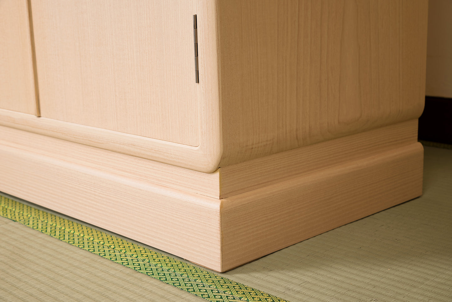 総桐帯用たんす 総扉タイプ 伝統工芸士三本和好作