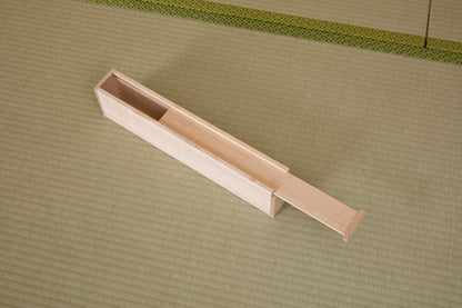 総無垢柾衣裳タンス