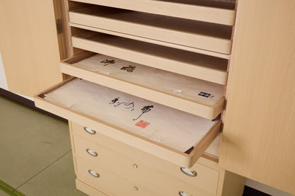 総桐衣裳箪笥 - 伝統と美の融合