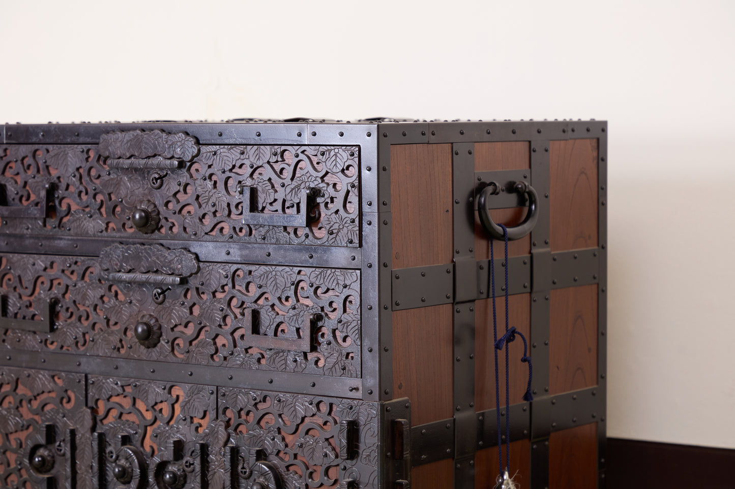 佐渡の舟タンス　再現品