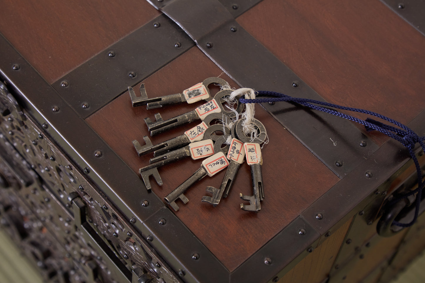 佐渡の舟タンス　再現品