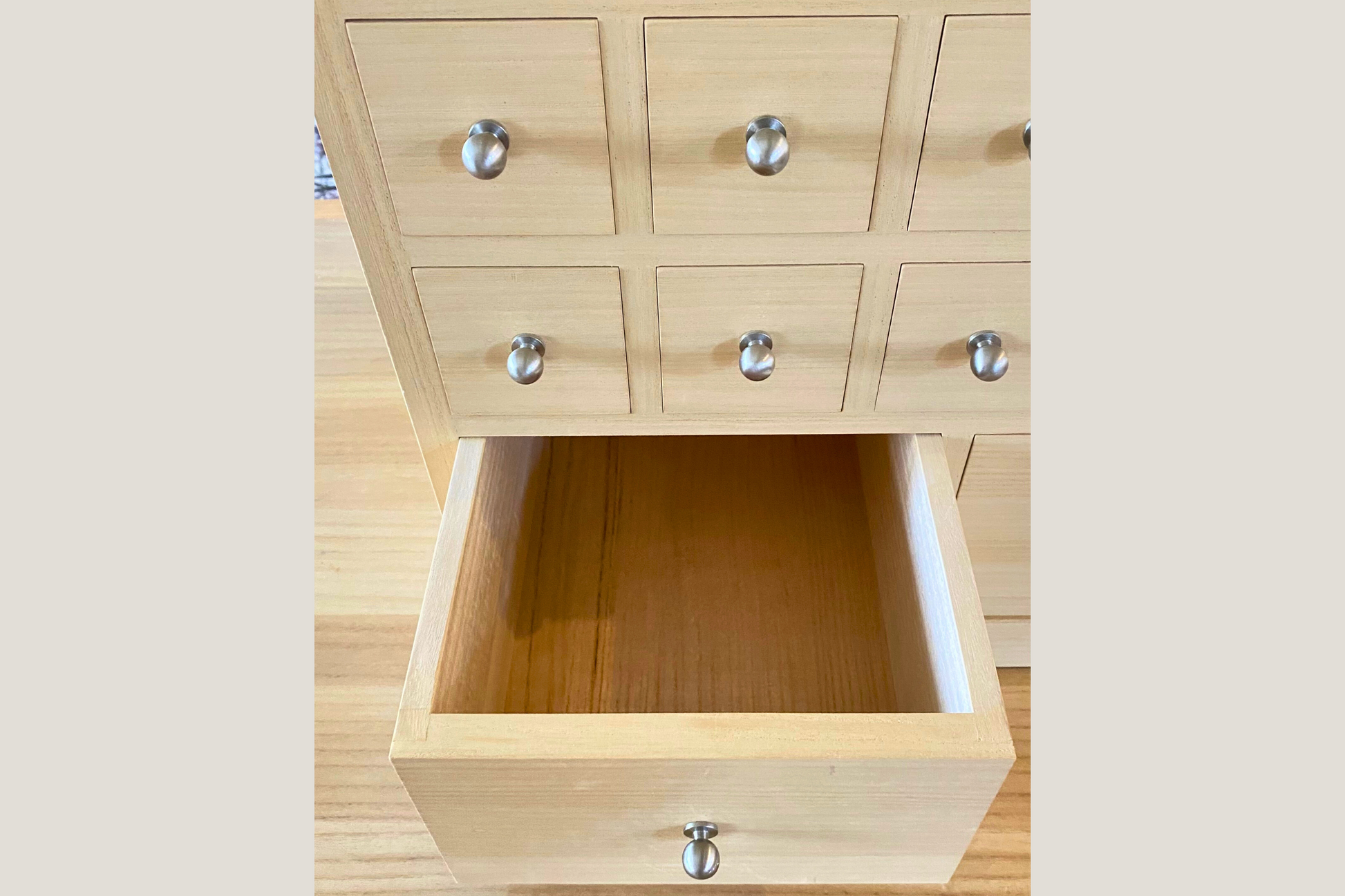 【桐箪笥】和家具 百味箪笥 薬箪笥 収納箪笥 小引き出し 小物入れ◎ 桐箪笥】和家具 百味箪笥 薬箪笥 収納箪笥 小引き出し 小物入れ